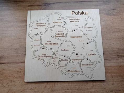 Drewniana układanka puzzle Mapa Polski podział na województwa Radomsko