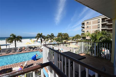 Plaza Beach Hotel Beachfront Resort In St Petersburg Clearwater