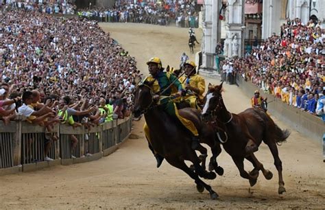 Palio Di Siena Dove Vederlo In Tv E Quali Sono Le Contrade In Gara