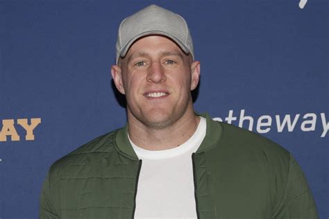 Watch Cardinals J J Watt Brought To Tears By Retirement Tribute