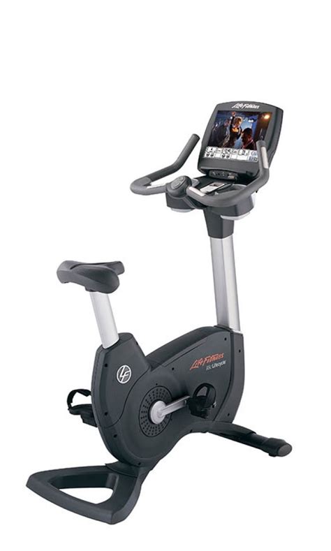 Life Fitness 95c Engage Upright Bike - Grays Fitness