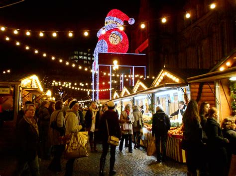 christmas market albert square  david dixon cc  sa geograph