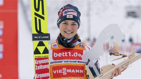 Marita Kramer sale aún más líder de Klingenthal Resumen y