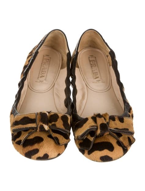 Prada Flats - Shoes - PRA47764 | The RealReal