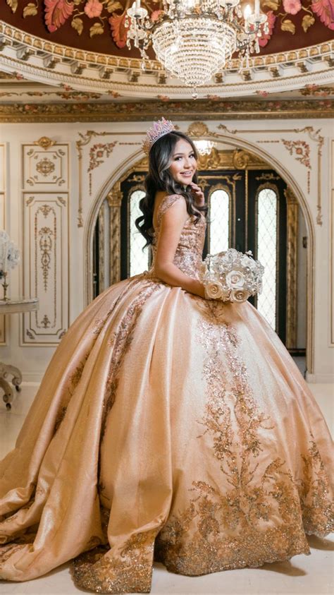 Quinceanera Photoshoot At Dallas Dreamhaus In 2022 Quince Dresses