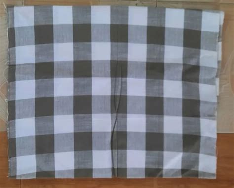 Checked Cotton Checks Yarn Dyed Fabric 300 Gsm At Rs 125 Meter In