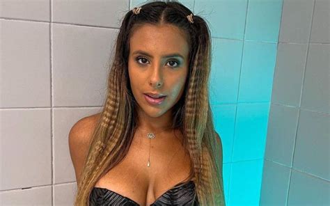 Joana Albuquerque Arrasada Ap S Foto Em Topless Mostras Tudo Deixas