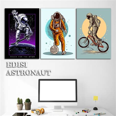 Jual Poster Hiasan Dinding Astronaut Retro Keren Poster Milenial