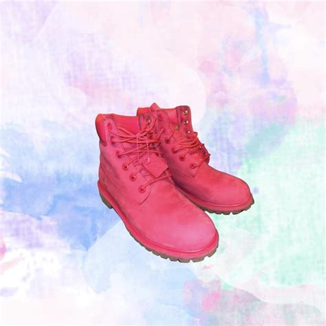 Timberland Women's Pink Boots | Depop