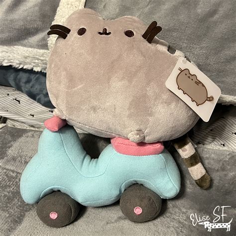 Pusheen On Scooter Plush 10 Inch Elise Sf