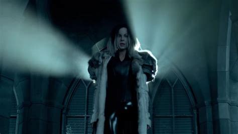 Sinopsis Underworld Blood Wars Pengkhianatan Perang Saudara Vampire