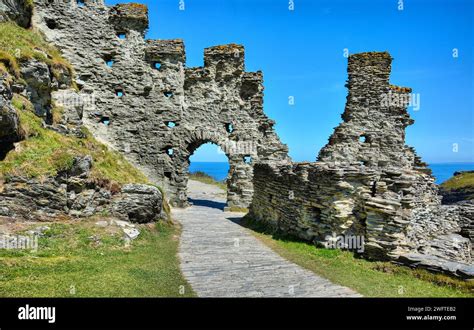 English Ancient Ruins Hi Res Stock Photography And Images Alamy