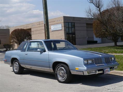 1985 Oldsmobile Cutlass Supreme Midwest Car Exchange