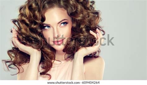 Brunette Girl Long Volume Shiny Wavy Stock Photo 609404264 Shutterstock