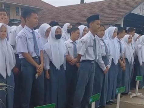 SMAN 4 Palembang Salurkan Donasi Kemanusiaan Untuk Palestina Melalui