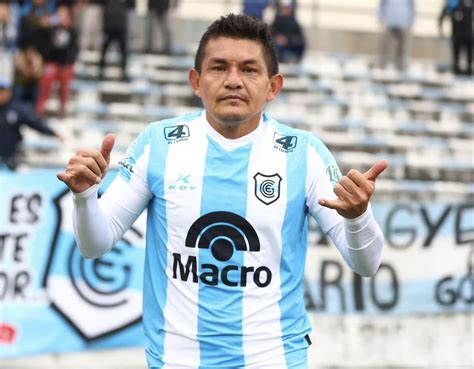 Atento Col N Pulga Rodr Guez Rescindir Su Contrato Con Gimnasia De