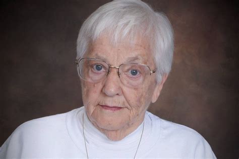 22 Astounding Facts About Jane Elliott Facts Net