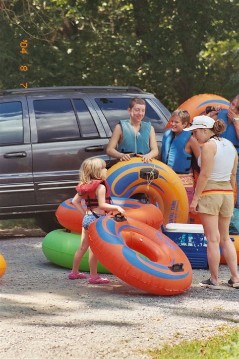 Got tubes - ready for river | Shenandoah River Tubing