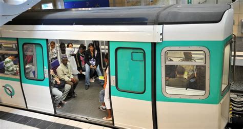 JO 2024 après la SNCF et les contrôleurs aériens d autres professions