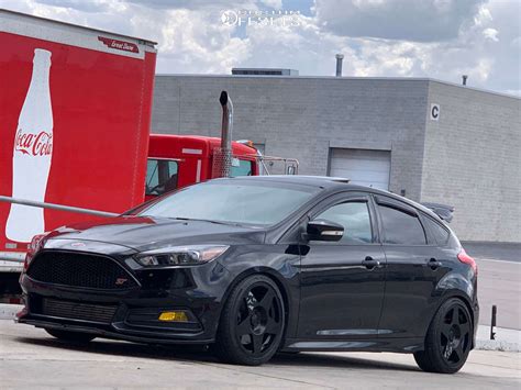 Focus St Blacked Out