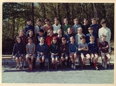 Photo De Classe Ce2 1968 1969 De 1968 Ecole Du Bois Du Fay Copains