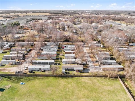 Mobile Home Park Community in Springfield MO