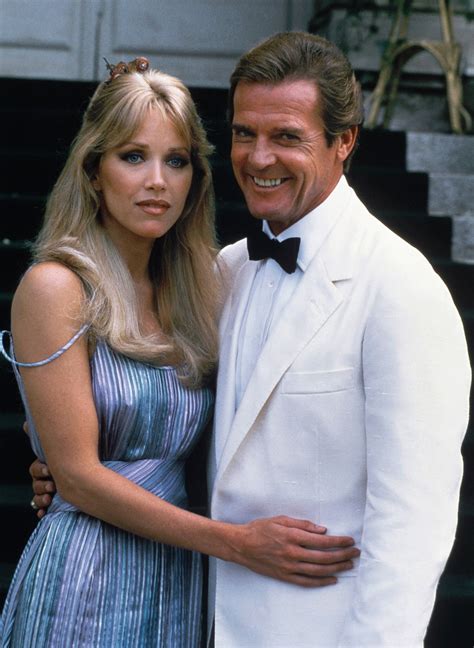 Tanya Roberts, a Charlie’s Angel and a Bond Girl, Is Dead at 65 - The