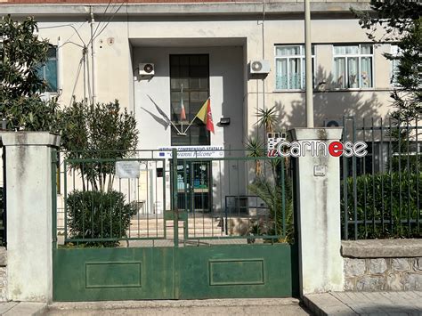 Ritrovata e riconsegnata la Lim della scuola “Falcone” di Carini