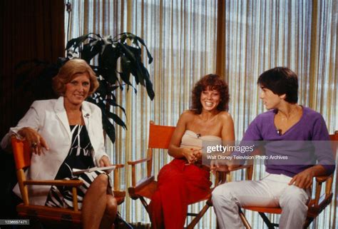 Erin Moran, Scott Baio being interviewed on the ABC tv special... News ...