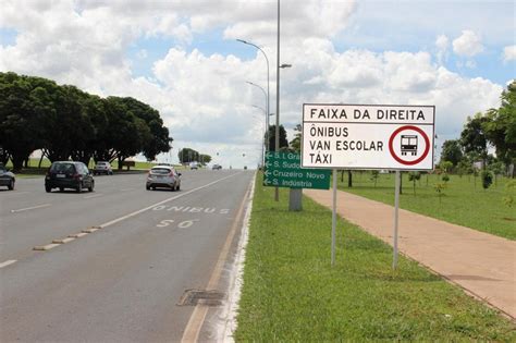 Faixas exclusivas do Eixo Monumental estão liberadas até domingo