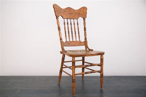 Vintage Wooden Chair - Out Of The Dust Rentals