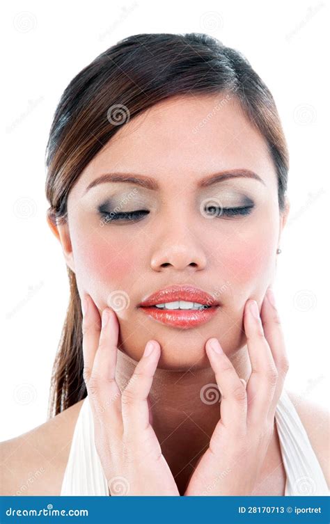 Jeune Femme Avec Des Mains Sur Le Visage Image Stock Image Du Femelle