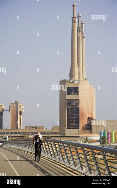 Sant adria besos fotografías e imágenes de alta resolución Alamy