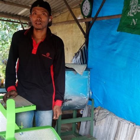 Bantu Petani Mesin Perontok Padi Karya Pemuda Nu Ciamis Diproduksi Massal