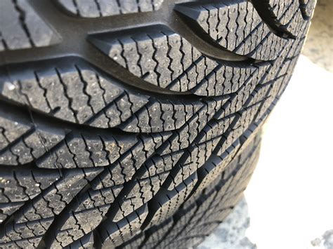 Goodyear Ultra Grip Ice R T