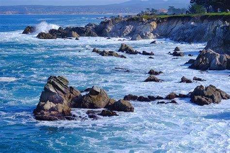 9 Beaches in Monterey Everyone Should Visit