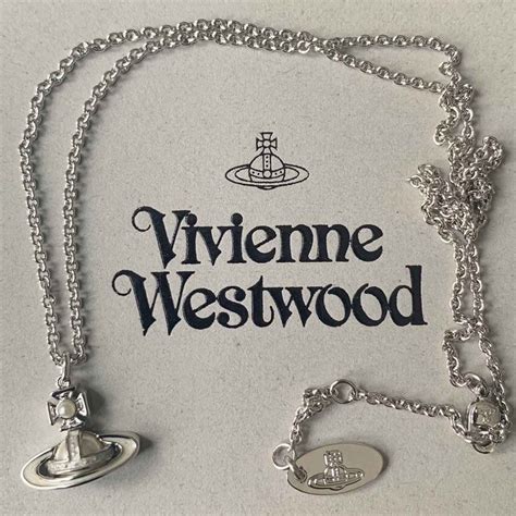 Vivienne Westwood Ladies Cream And Pearl Simonetta Necklace Jewellery