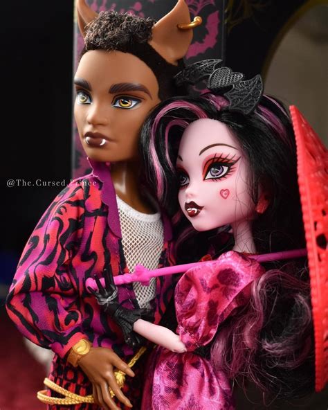 Monster High Howliday Love Edition Draculaura And Clawd 2 Pack Dolls