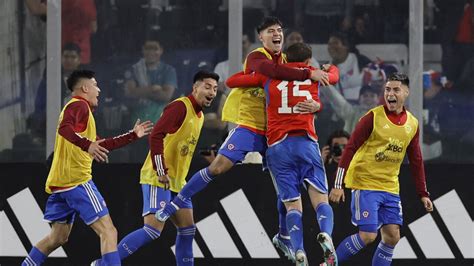 Chile Despachó A Perú Y Se Levantó Del Abismo En Las Eliminatorias