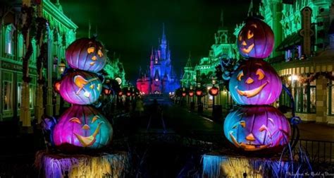 7 Secrets About Mickey’s Not-So-Scary Halloween Party | Disney Dining