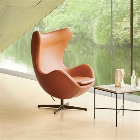 Fritz Hansen Fauteuil L Oeuf Egg Cuir Structure Bronze Brun