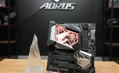 Gigabyte Z Aorus Xtreme Waterforce Intel Lga Z E Atx All In