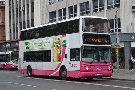 Translink Ulsterbus Metro Tcz Seen In Belfast T Flickr