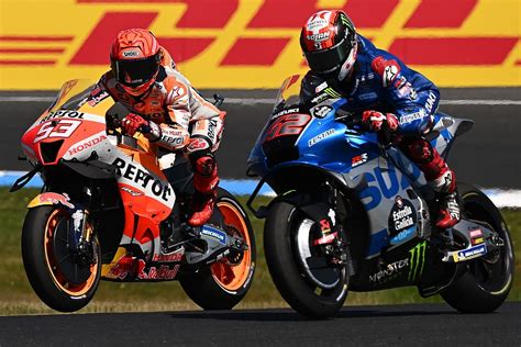 GP Australia MotoGP 2022 Rins resiste a Marc Márquez y Bagnaia líder