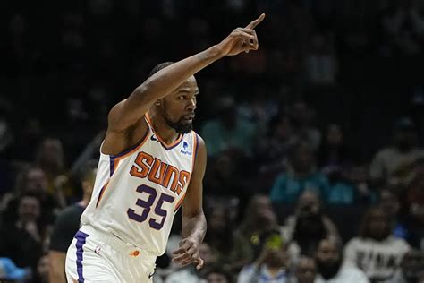 'Nervous' Kevin Durant excels in Suns debut with 23 points