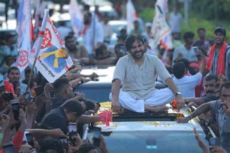 Pawan Kalyan S Vizag Tour Hits Hurdles Jana Sena Supporters Arrested