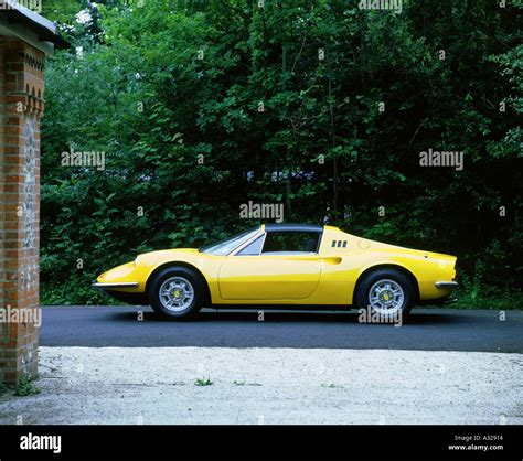 1974 Ferrari Dino 246 Gts Stock Photo Alamy