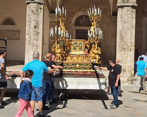 Preparativi E Rituali Cresce L Attesa Per L Avvio Del Giugno Antoniano