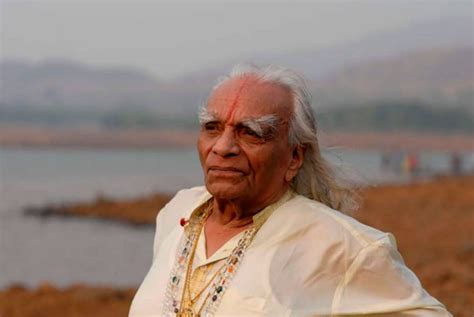 10 Inspiring Quotes From B K S Iyengar Yoga Practice