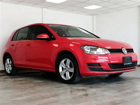 Volkswagen Golf Trendline Rojo